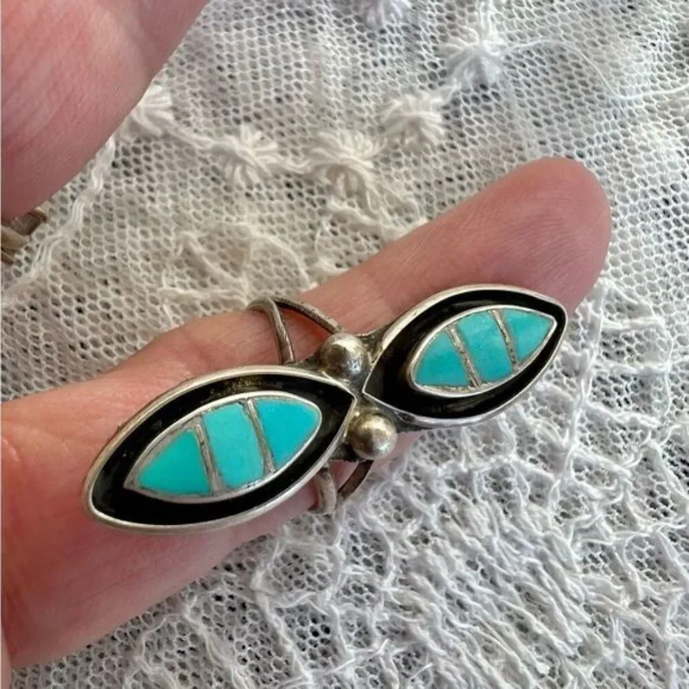 Vintage Native Turquoise Inlay Zuni Dishta Long Ring